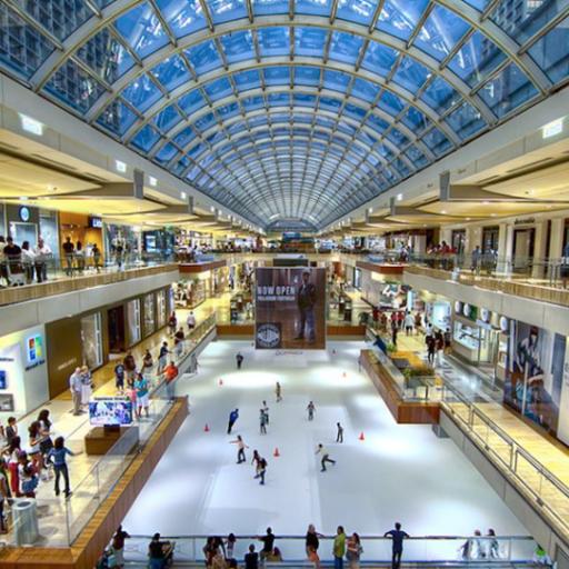 Ice skating rink at Galleria Mall in Houston Texas - Picture of